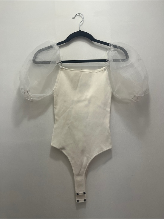 Astr Tops - Astr White Puff Sleeve Bodysuit
